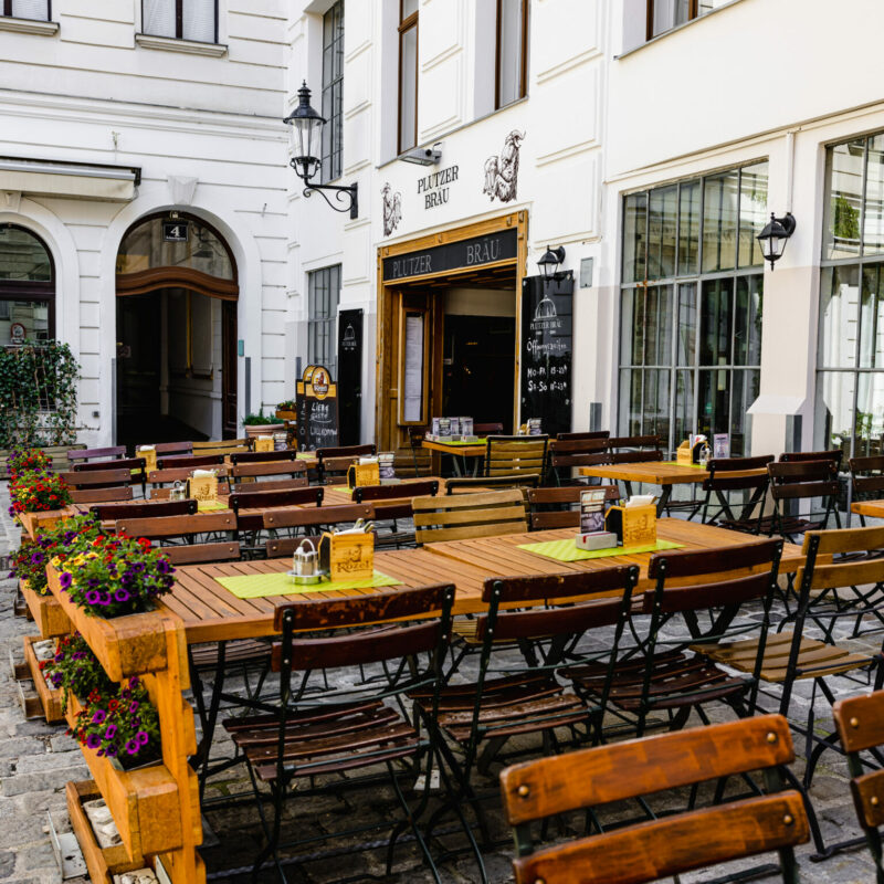 Plutzer Bräu Gastgarten Schanigarten Restaurant 1070 Wien (6)